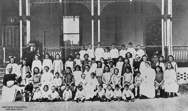 1911 picture of orphanage